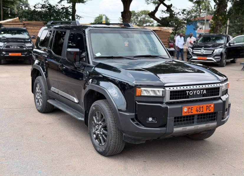 TOYOTA PRADO 2025