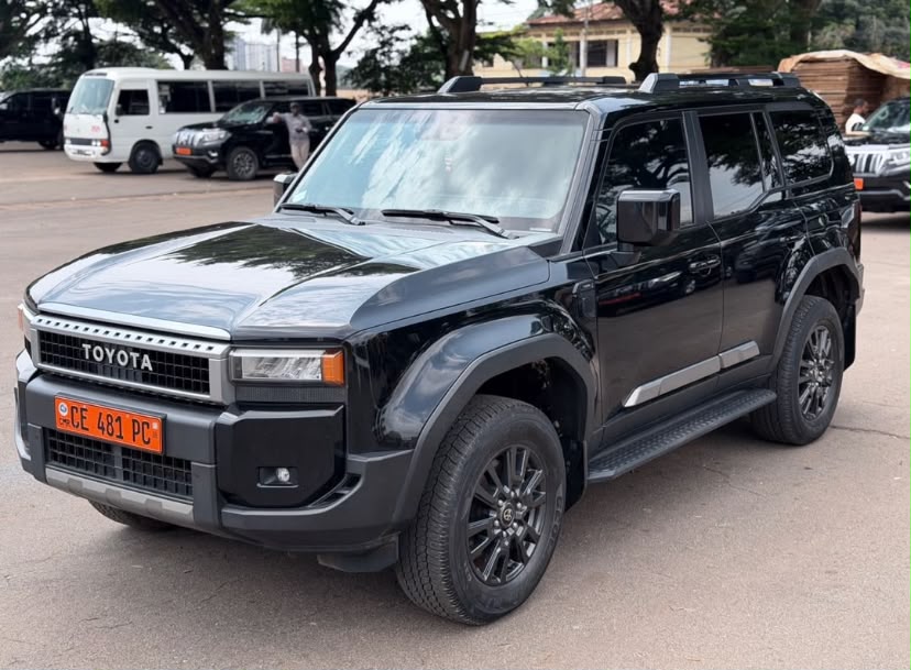 TOYOTA PRADO - image 3