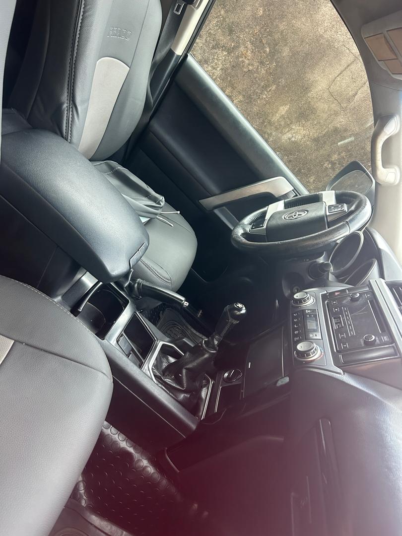 TOYOTA PRADO TXL - image 2