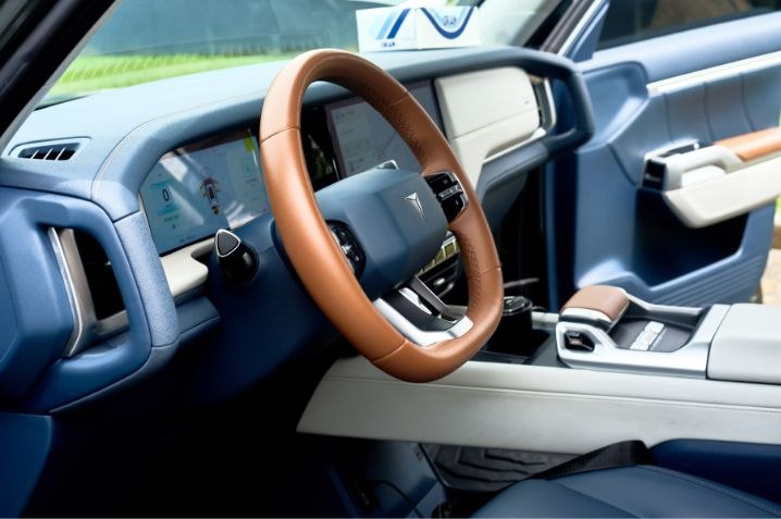 CHANGAN DEEPAL G318