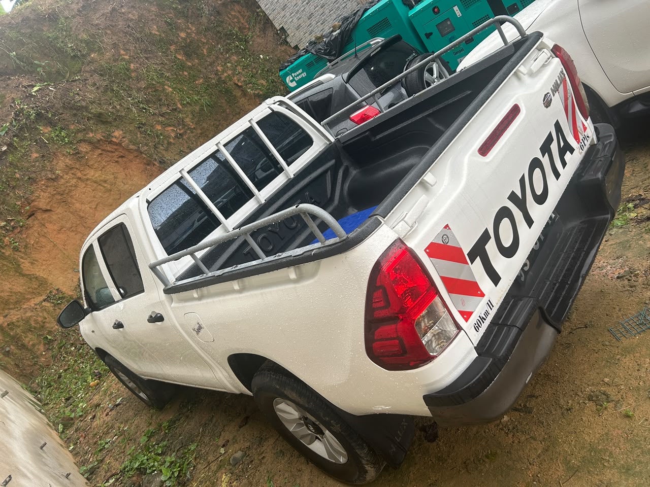 TOYOTA PICK-UP