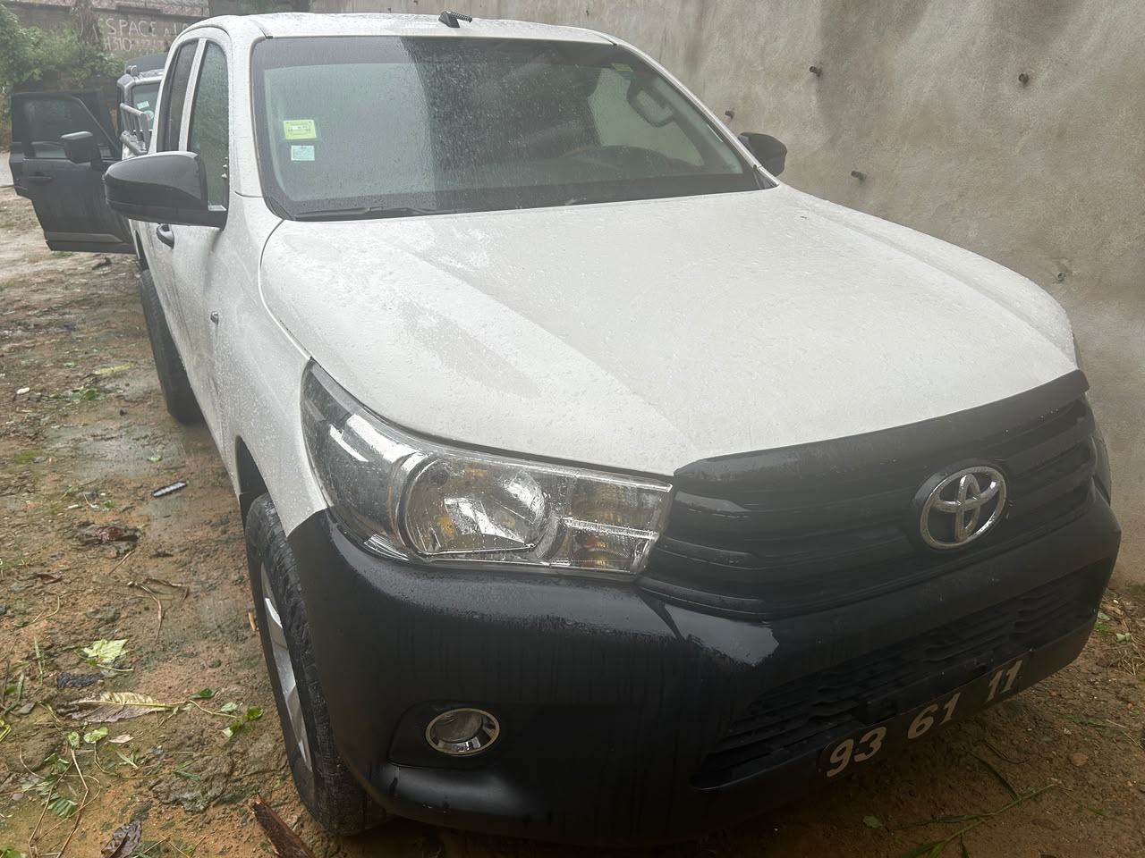 TOYOTA PICK-UP