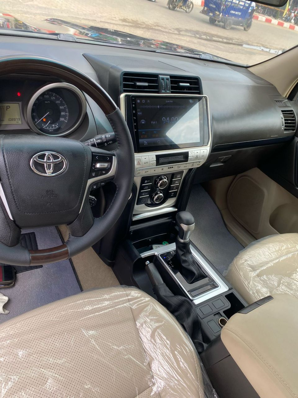 TOYOTA PRADO