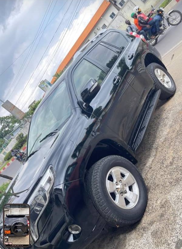 TOYOTA LAND CRUISER PRADO