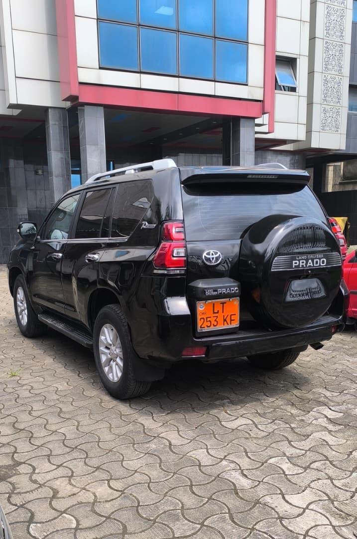 TOYOTA PRADO