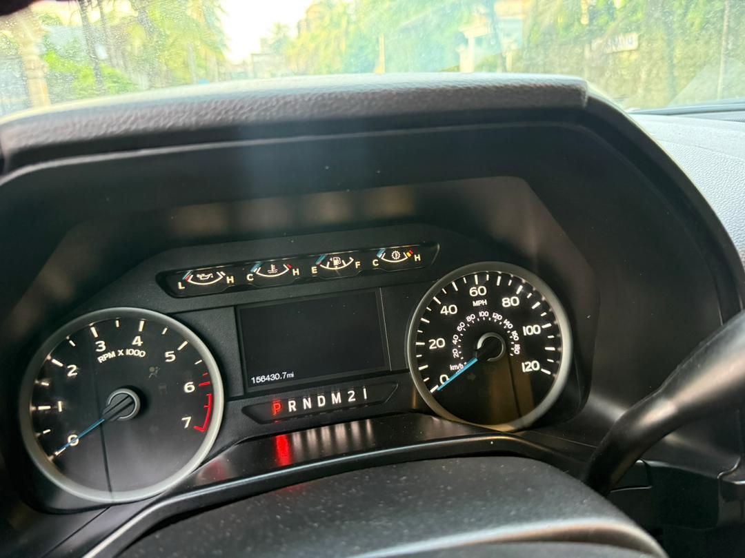 FORD F150