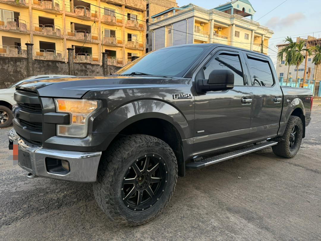 FORD F150