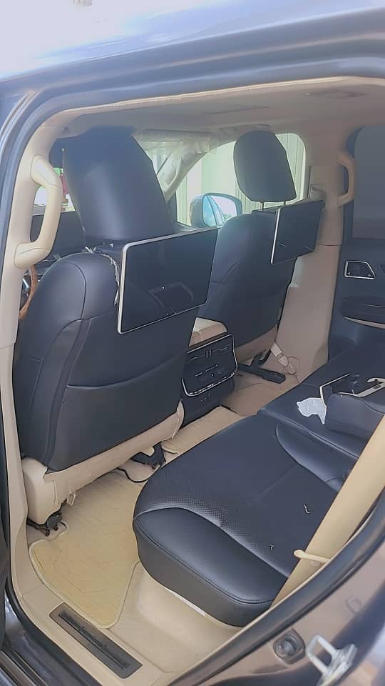 TOYOTA LANDCRUISER